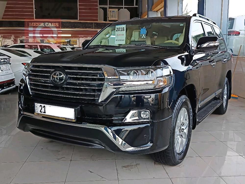 تۆیۆتا لاند کروزەر